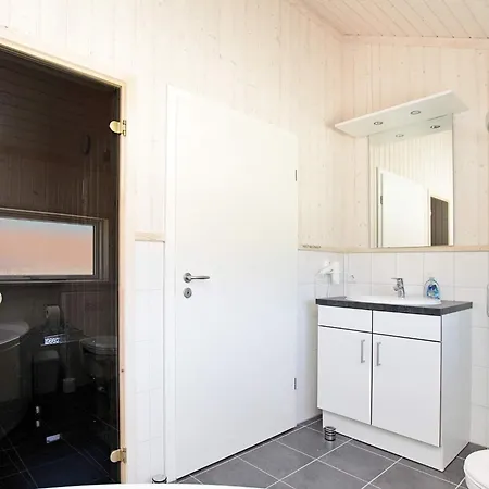 בית נופש Retreat Near Coastal Walks *