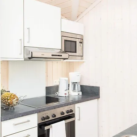 Retreat Near Coastal Walks *